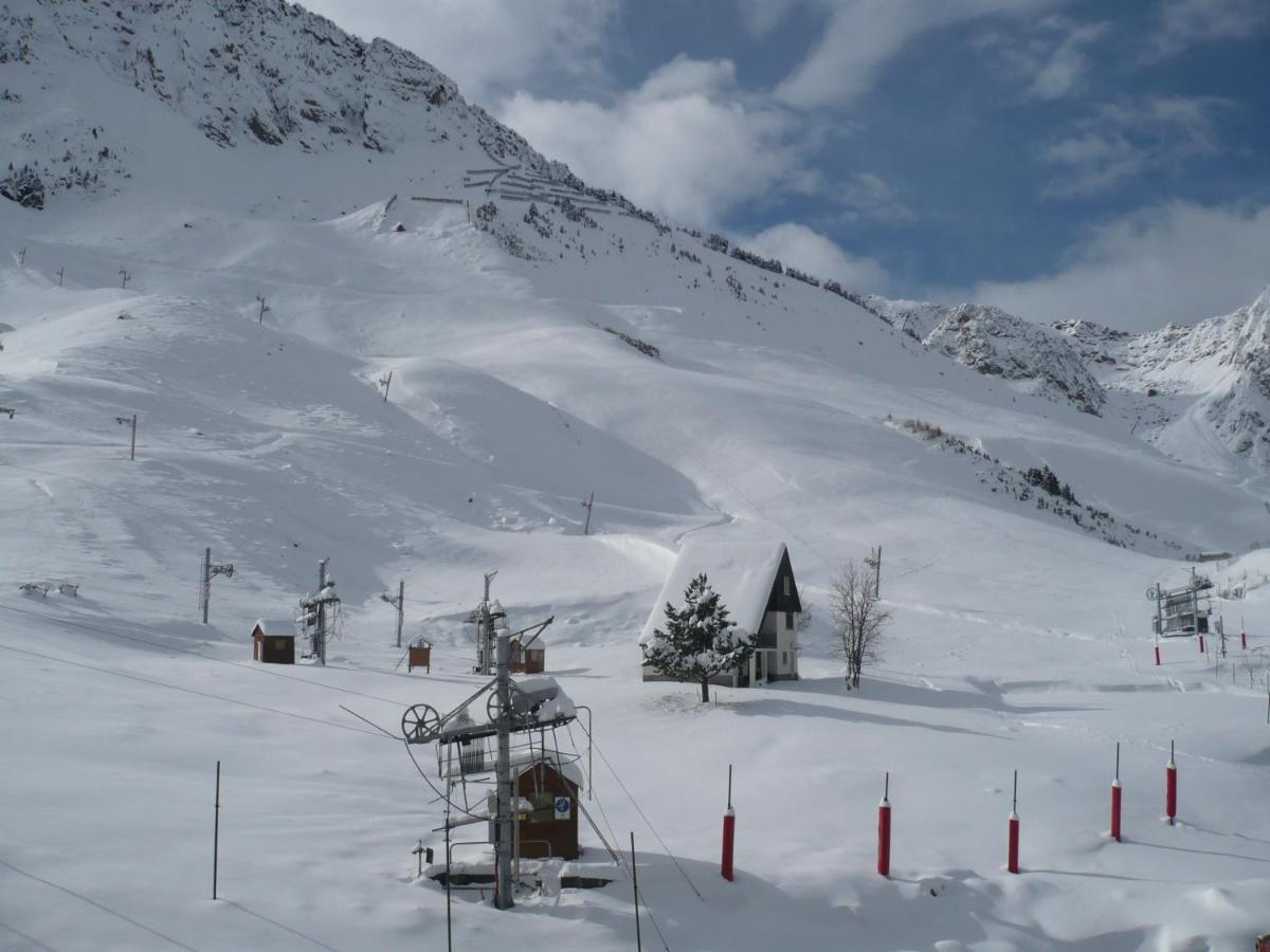Appartement Au Pied Des Pistes La Mongie Exteriér fotografie